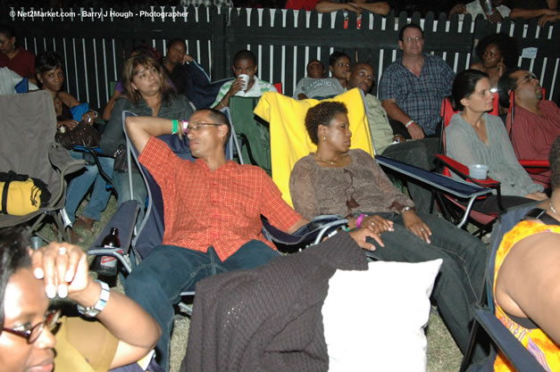 Audience & Venue - Air Jamaica Jazz & Blues Festival 2007 - The Art of Music - Thursday, January 26th - 10th Anniversary - The Aqueduct on Rose Hall - Air Jamaica Jazz & Blues Festival 2007 - The Art of Music - Tuesday, January 23 - Saturday, January 27, 2007, The Aqueduct on Rose Hall, Montego Bay, Jamaica - Negril Travel Guide, Negril Jamaica WI - http://www.negriltravelguide.com - info@negriltravelguide.com...!