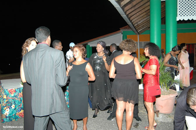 Negril Chamber Of Commerce - 22 Anniversary Dinner & Cabaret Show - Saturday, April 23, 2005 at the Negril Hills Golf Club, Sheffield, Westmoreland, Jamaica - Photos - Negril Travel Guide, Negril Jamaica WI - http://www.negriltravelguide.com - info@negriltravelguide.com...!