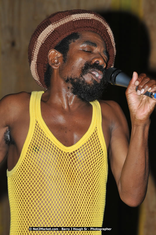  Coco Tea & Silver Cat at Bourbon Beach - Money Cologne Promotions presents The Growning of Coco Tea & Silver Cat at Bourbon Beach, Norman Manley Boulevard, Negril , Westmoreland, Jamaica W.I. - Monday, April 14, 2008 - Photographs by Net2Market.com - Barry J. Hough Sr, Photographer - Photos taken with a Nikon D300 - Negril Travel Guide, Negril Jamaica WI - http://www.negriltravelguide.com - info@negriltravelguide.com...!