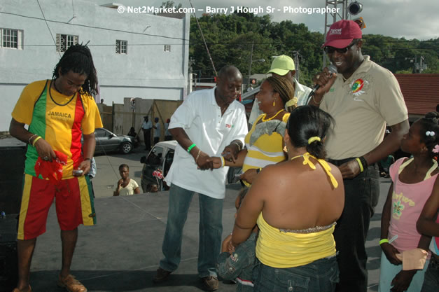 Cross De Harbour @ Lucea Car Park presented by Linkz Entertainment in association with Lucea Chamber of Commerce - Featuring Freddy Mc Gregor, Iley Dread, Mr. Vegas, Lt. Elmo, Champagne, Merital, CC, Brillant, TQ, Mad Dog, Chumps - Lucea, Hanover, Jamaica - Negril Travel Guide.com, Negril Jamaica WI - http://www.negriltravelguide.com - info@negriltravelguide.com...!