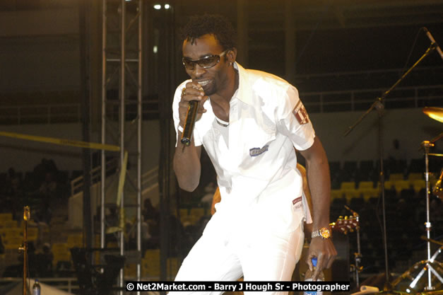 Cutty Corn and Cecile - Cure Fest 2007 - Longing For Concert at Trelawny Multi Purpose Stadium, Trelawny, Jamaica - Sunday, October 14, 2007 - Cure Fest 2007 October 12th-14th, 2007 Presented by Danger Promotions, Iyah Cure Promotions, and Brass Gate Promotions - Alison Young, Publicist - Photographs by Net2Market.com - Barry J. Hough Sr, Photographer - Negril Travel Guide, Negril Jamaica WI - http://www.negriltravelguide.com - info@negriltravelguide.com...!