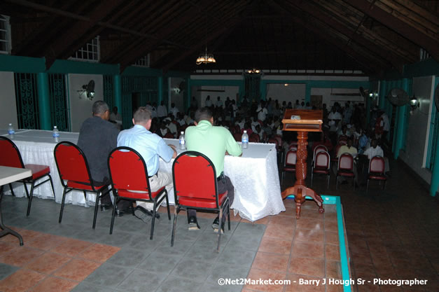 JUTA Tours Negril Chapter Annual Meeting - Clive Gordon Re-Elected as President, May 30, 2007, Negril Hills Golf Course, Sheffield, Westmoreland, Jamaica, W.I.  - Photographs by Net2Market.com - Negril Travel Guide, Negril Jamaica WI - http://www.negriltravelguide.com - info@negriltravelguide.com...!