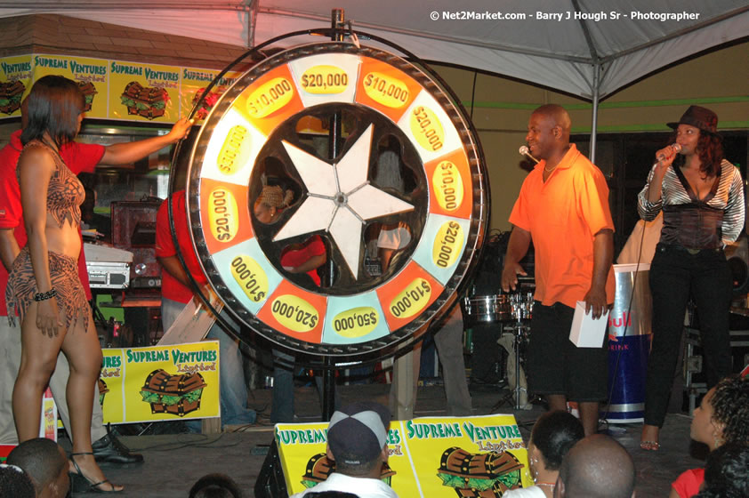 Jamaica Carnival 2007 @ The Jungle, Friday, March 2, 2007, The Jungle, Norman Manley Boulevard, Negril, Westmoreland, Jamaica W.I. - Negril Travel Guide, Negril Jamaica WI - http://www.negriltravelguide.com - info@negriltravelguide.com...!