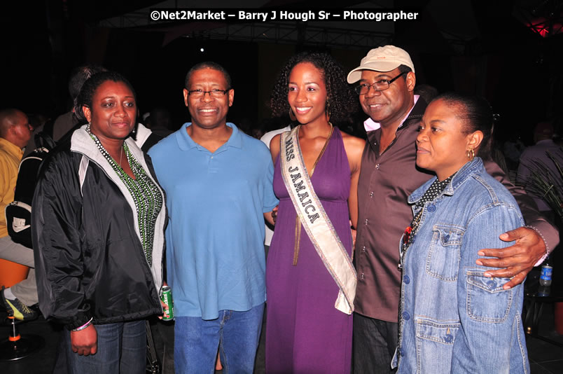 Minister of Tourism, Edmund Bartlett @ Jamaica Jazz and Blues Festival 2009 - Presented by Air Jamaica - Friday, January 23, 2009 - Venue at the Aqueduct on Rose Hall Resort &amp; Country Club, Montego Bay, Jamaica - Thursday, January 22 - Saturday, January 24, 2009 - Photographs by Net2Market.com - Barry J. Hough Sr, Photographer/Photojournalist - Negril Travel Guide, Negril Jamaica WI - http://www.negriltravelguide.com - info@negriltravelguide.com...!