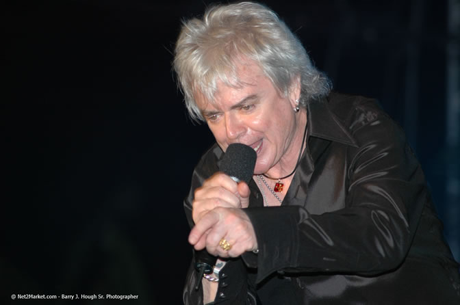 Air Supply - Air Jamaica Jazz & Blues Festival 2006 - The Art of Music - Cinnamon Hill Golf Club - Rosehall Resort & Country Club, Montego Bay, Jamaica W.I. - Thursday, Friday 27, 2006 - Negril Travel Guide, Negril Jamaica WI - http://www.negriltravelguide.com - info@negriltravelguide.com...!