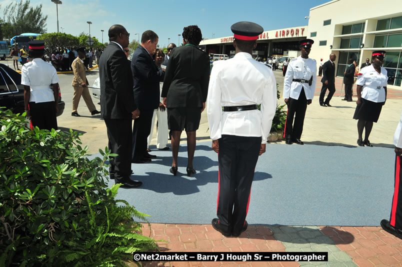 The Unveiling Of The Commemorative Plaque By The Honourable Prime Minister, Orette Bruce Golding, MP, And Their Majesties, King Juan Carlos I And Queen Sofia Of Spain - On Wednesday, February 18, 2009, Marking The Completion Of The Expansion Of Sangster International Airport, Venue at Sangster International Airport, Montego Bay, St James, Jamaica - Wednesday, February 18, 2009 - Photographs by Net2Market.com - Barry J. Hough Sr, Photographer/Photojournalist - Negril Travel Guide, Negril Jamaica WI - http://www.negriltravelguide.com - info@negriltravelguide.com...!