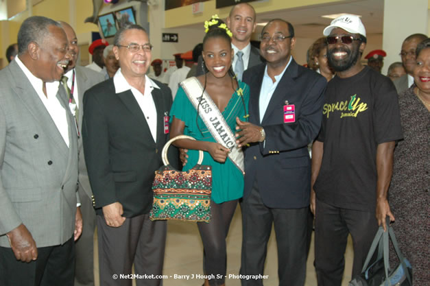 Minister of Tourism, Hon. Edmund Bartlett - Director of Tourism, Basil Smith, and Mayor of Montego Bay, Councillor Charles Sinclair Launch of Winter Tourism Season at Sangster International Airport, Saturday, December 15, 2007 - Sangster International Airport - MBJ Airports Limited, Montego Bay, Jamaica W.I. - Photographs by Net2Market.com - Barry J. Hough Sr, Photographer - Negril Travel Guide, Negril Jamaica WI - http://www.negriltravelguide.com - info@negriltravelguide.com...!