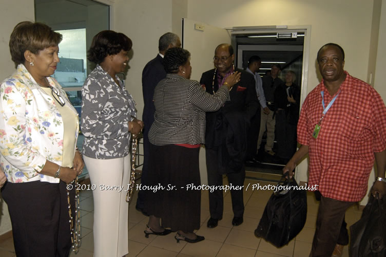 US Airways Inaugurtes New Service from Phoenix Sky Harbor International Airport to Sangster International Airport, Friday, December 18, 2009, Sangster International Airport, Montego Bay, St. James, Jamaica W.I. - Photographs by Net2Market.com - Barry J. Hough Sr, Photographer/Photojournalist - The Negril Travel Guide - Negril's and Jamaica's Number One Concert Photography Web Site with over 40,000 Jamaican Concert photographs Published -  Negril Travel Guide, Negril Jamaica WI - http://www.negriltravelguide.com - info@negriltravelguide.com...!