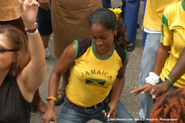 MS Freedom Of The Seas [Royal Caribbean International's - Newest Vessel] Plaques &amp; Keys Ceremony in order to commemorate its first arrival at the Port Montego Bay Photos - Negril Travel Guide, Negril Jamaica WI - http://www.negriltravelguide.com - info@negriltravelguide.com...!