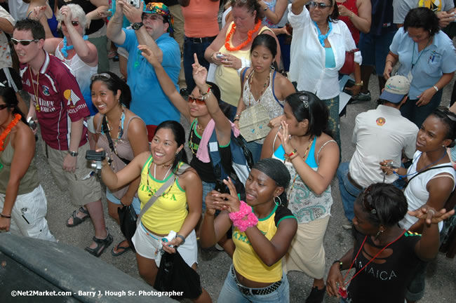 MS Freedom Of The Seas [Royal Caribbean International's - Newest Vessel] Plaques &amp; Keys Ceremony in order to commemorate its first arrival at the Port Montego Bay Photos - Negril Travel Guide, Negril Jamaica WI - http://www.negriltravelguide.com - info@negriltravelguide.com...!