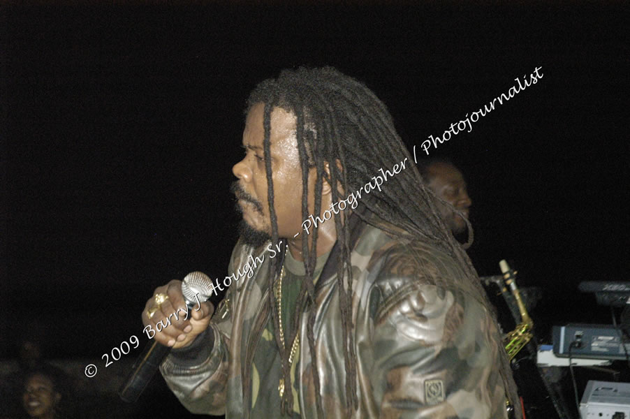  Luciano "Live in Concert" Negril Escape Resort & Spa, Openning Acts: Justice Merchant, and Timmi Burrell, Backing Band: JAH Messenjah, One Love Reggae Summer Series, West End, Negril, Westmoreland, Jamaica W.I. - Tuesday, August 11, 2009 - Photographs by Barry J. Hough Sr. Photojournalist/Photograper - Photographs taken with a Nikon D70, D100, or D300 - Negril Travel Guide, Negril Jamaica WI - http://www.negriltravelguide.com - info@negriltravelguide.com...!