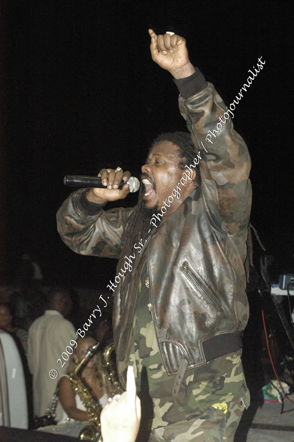  Luciano "Live in Concert" Negril Escape Resort & Spa, Openning Acts: Justice Merchant, and Timmi Burrell, Backing Band: JAH Messenjah, One Love Reggae Summer Series, West End, Negril, Westmoreland, Jamaica W.I. - Tuesday, August 11, 2009 - Photographs by Barry J. Hough Sr. Photojournalist/Photograper - Photographs taken with a Nikon D70, D100, or D300 - Negril Travel Guide, Negril Jamaica WI - http://www.negriltravelguide.com - info@negriltravelguide.com...!