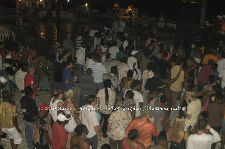 JAH Cure - Live In Concert @ Negril Escape Resort and Spa, December 15, 2009, One Love Drive, West End, Negril, Westmoreland, Jamaica W.I. - Photographs by Net2Market.com - Barry J. Hough Sr, Photographer/Photojournalist - Negril Travel Guide, Negril Jamaica WI - http://www.negriltravelguide.com - info@negriltravelguide.com...!