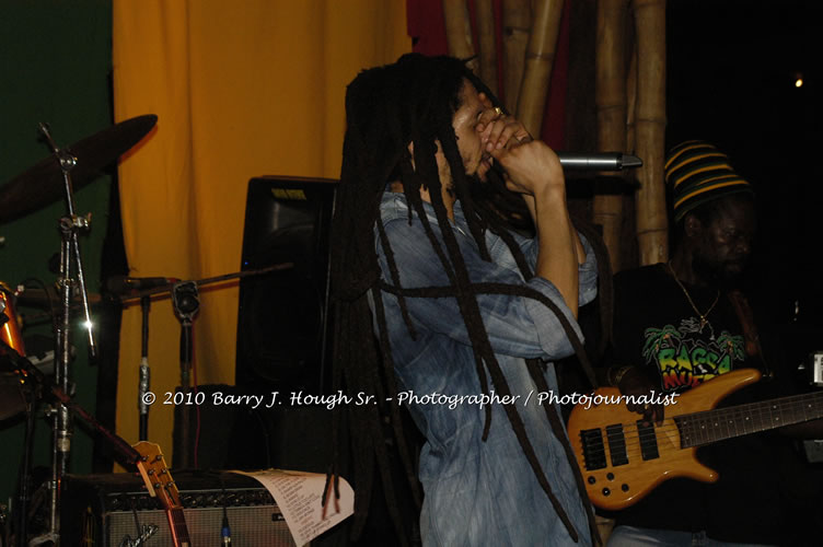 Julian Marley - Grammy Nominee & Son of the Legend Bob Marley - Live in Concert - Also featuring Ras Noble, Power Drill, Iron Head, & Robin Banks - Backing Band Roots Warrior, plus DJ Gemini @ One Love Reggae Concerts Series 09/10 @ Negril Escape Resort & Spa, February 2, 2010, One Love Drive, West End, Negril, Westmoreland, Jamaica W.I. - Photographs by Net2Market.com - Barry J. Hough Sr, Photographer/Photojournalist - The Negril Travel Guide - Negril's and Jamaica's Number One Concert Photography Web Site with over 40,000 Jamaican Concert photographs Published -  Negril Travel Guide, Negril Jamaica WI - http://www.negriltravelguide.com - info@negriltravelguide.com...!