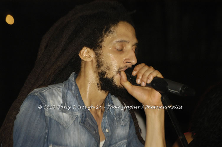 Julian Marley - Grammy Nominee & Son of the Legend Bob Marley - Live in Concert - Also featuring Ras Noble, Power Drill, Iron Head, & Robin Banks - Backing Band Roots Warrior, plus DJ Gemini @ One Love Reggae Concerts Series 09/10 @ Negril Escape Resort & Spa, February 2, 2010, One Love Drive, West End, Negril, Westmoreland, Jamaica W.I. - Photographs by Net2Market.com - Barry J. Hough Sr, Photographer/Photojournalist - The Negril Travel Guide - Negril's and Jamaica's Number One Concert Photography Web Site with over 40,000 Jamaican Concert photographs Published -  Negril Travel Guide, Negril Jamaica WI - http://www.negriltravelguide.com - info@negriltravelguide.com...!