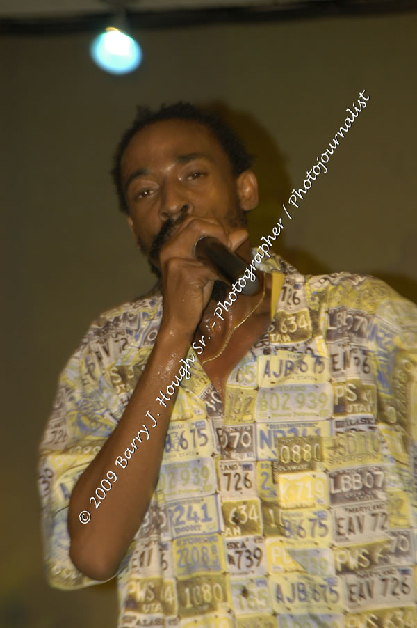  Sanchez - Live in Concert - at the One Love Reggae Concert Series 09/10 @ Negril Escape Resort & Spa - Also Featuring: Timmi Burrell and Justice Merchant- Backing Band Roots Warrior - DJ Gemini - MC Oliver Cargill, Negril Escape Resort & Spa, One Love Drive, West End, Negril, Westmoreland, Jamaica W.I. - Tuesday, November 24, 2009 - Photographs by Net2Market.com - Barry J. Hough Sr, Photographer / Photojournalist - Photos taken with a Nikon D70, D100, or D300 - Negril Travel Guide, Negril Jamaica WI - http://www.negriltravelguide.com - info@negriltravelguide.com...!