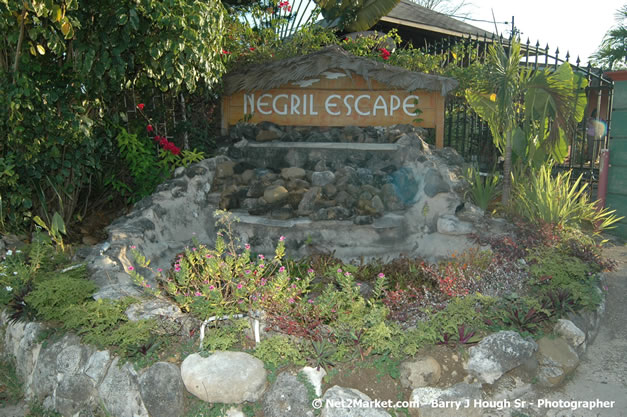 Montego Bay Sangster International Airport, Montego Bay, Jamaica W.I. - Negril Travel Guide, Negril Jamaica WI - http://www.negriltravelguide.com - info@negriltravelguide.com...!