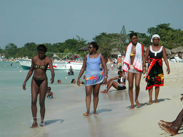 A Photo Walk along Negril's Famous Seven Mile Beach - Negril Travel Guide, Negril Jamaica WI - http://www.negriltravelguide.com - info@negriltravelguide.com...!