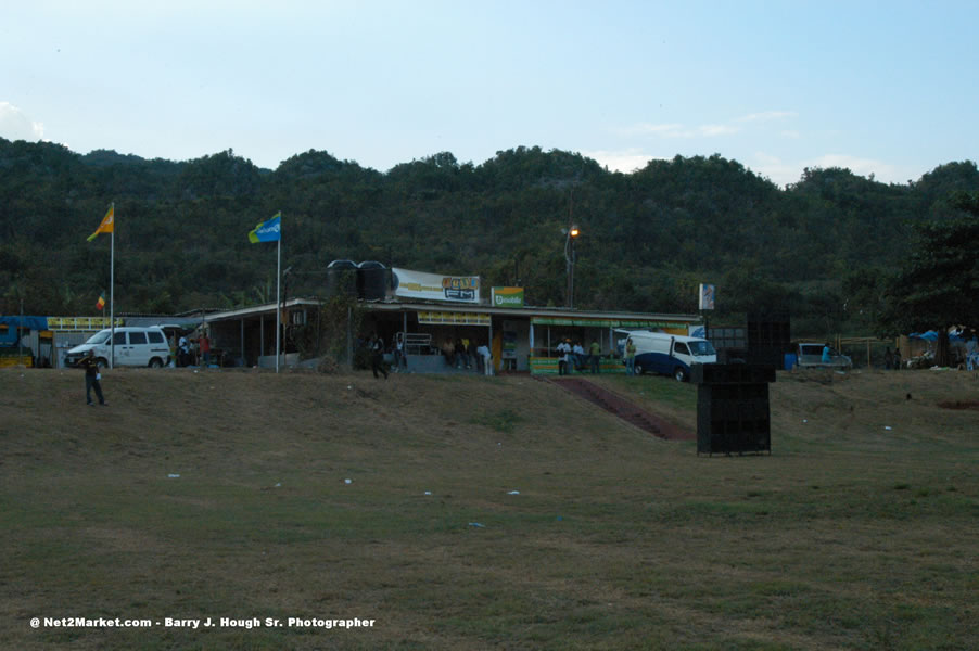 Tru Juice Rebel Salute 2006 - Reggae's Premiere Roots Festival - Pre-Show Venue Photos -Port Kaiser Sports Club, Saturday, January 14, 2006 - Negril Travel Guide, Negril Jamaica WI - http://www.negriltravelguide.com - info@negriltravelguide.com...!