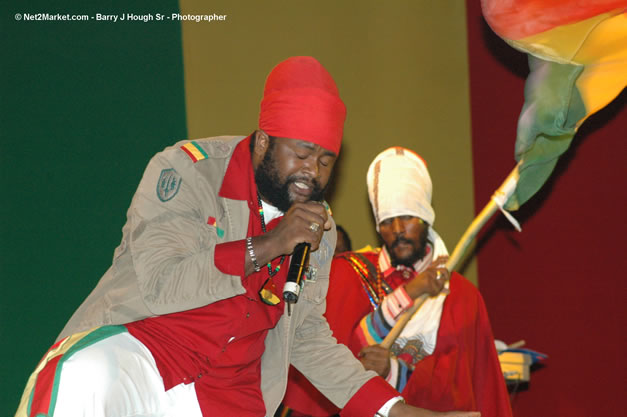 Fanton Mojah @ Tru-Juice Rebel Salute 2007 - Saturday, January 13, 2007, Port Kaiser Sports Club, St. Elizabeth - Negril Travel Guide, Negril Jamaica WI - http://www.negriltravelguide.com - info@negriltravelguide.com...!