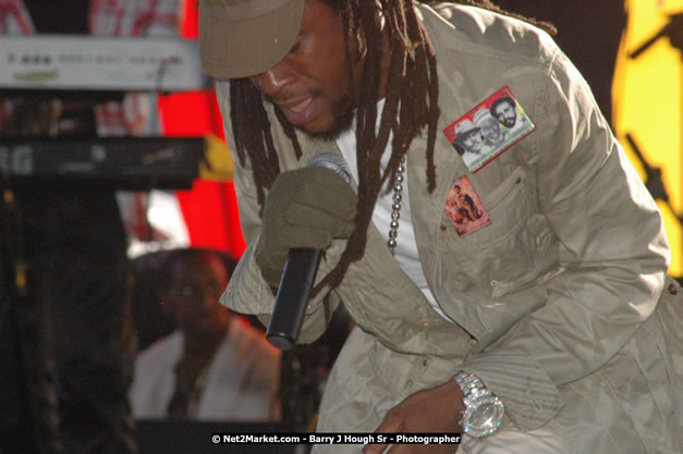 Jah Cure at Tru-Juice Rebel Salute 2008 - The 15th staging of Tru-Juice Rebel Salute, Saturday, January 12, 2008, Port Kaiser Sports Club, St. Elizabeth, Jamaica W.I. - Photographs by Net2Market.com - Barry J. Hough Sr, Photographer - Negril Travel Guide, Negril Jamaica WI - http://www.negriltravelguide.com - info@negriltravelguide.com...!