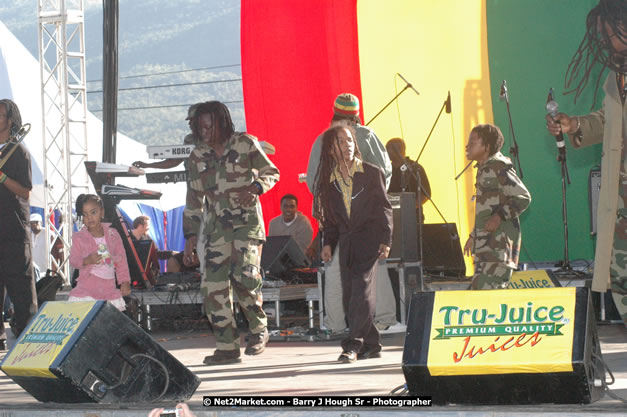 Luciano at Tru-Juice Rebel Salute 2008 - The 15th staging of Tru-Juice Rebel Salute, Saturday, January 12, 2008, Port Kaiser Sports Club, St. Elizabeth, Jamaica W.I. - Photographs by Net2Market.com - Barry J. Hough Sr, Photographer - Negril Travel Guide, Negril Jamaica WI - http://www.negriltravelguide.com - info@negriltravelguide.com...!