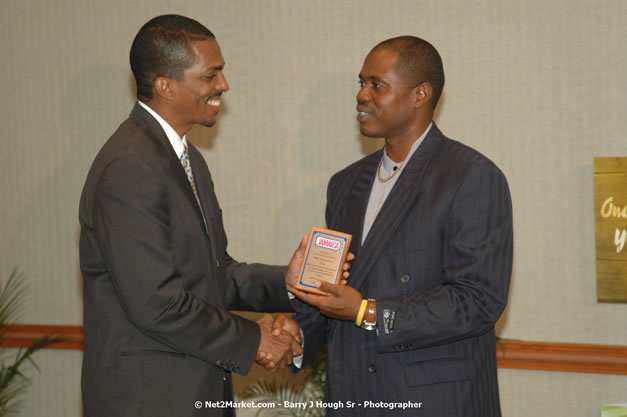 Red Cap Porters Awards - Minister of Tourism, Hon. Edmund Bartlett - Director of Tourism, Basil Smith - Friday, December 14, 2007 - Holiday Inn Sunspree, Montego Bay, Jamaica W.I. - Photographs by Net2Market.com - Barry J. Hough Sr, Photographer - Negril Travel Guide, Negril Jamaica WI - http://www.negriltravelguide.com - info@negriltravelguide.com...!