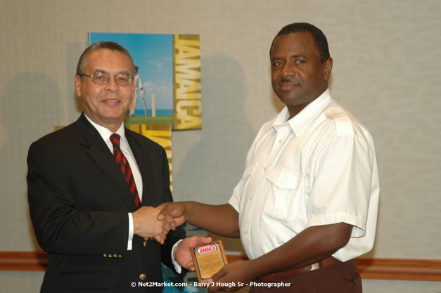 Red Cap Porters Awards - Minister of Tourism, Hon. Edmund Bartlett - Director of Tourism, Basil Smith - Friday, December 14, 2007 - Holiday Inn Sunspree, Montego Bay, Jamaica W.I. - Photographs by Net2Market.com - Barry J. Hough Sr, Photographer - Negril Travel Guide, Negril Jamaica WI - http://www.negriltravelguide.com - info@negriltravelguide.com...!