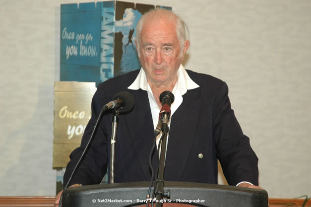 Red Cap Porters Awards - Minister of Tourism, Hon. Edmund Bartlett - Director of Tourism, Basil Smith - Friday, December 14, 2007 - Holiday Inn Sunspree, Montego Bay, Jamaica W.I. - Photographs by Net2Market.com - Barry J. Hough Sr, Photographer - Negril Travel Guide, Negril Jamaica WI - http://www.negriltravelguide.com - info@negriltravelguide.com...!