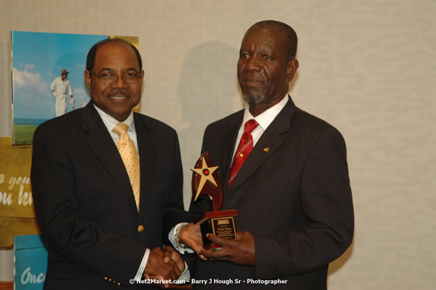 Red Cap Porters Awards - Minister of Tourism, Hon. Edmund Bartlett - Director of Tourism, Basil Smith - Friday, December 14, 2007 - Holiday Inn Sunspree, Montego Bay, Jamaica W.I. - Photographs by Net2Market.com - Barry J. Hough Sr, Photographer - Negril Travel Guide, Negril Jamaica WI - http://www.negriltravelguide.com - info@negriltravelguide.com...!