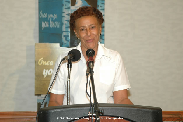 Red Cap Porters Awards - Minister of Tourism, Hon. Edmund Bartlett - Director of Tourism, Basil Smith - Friday, December 14, 2007 - Holiday Inn Sunspree, Montego Bay, Jamaica W.I. - Photographs by Net2Market.com - Barry J. Hough Sr, Photographer - Negril Travel Guide, Negril Jamaica WI - http://www.negriltravelguide.com - info@negriltravelguide.com...!