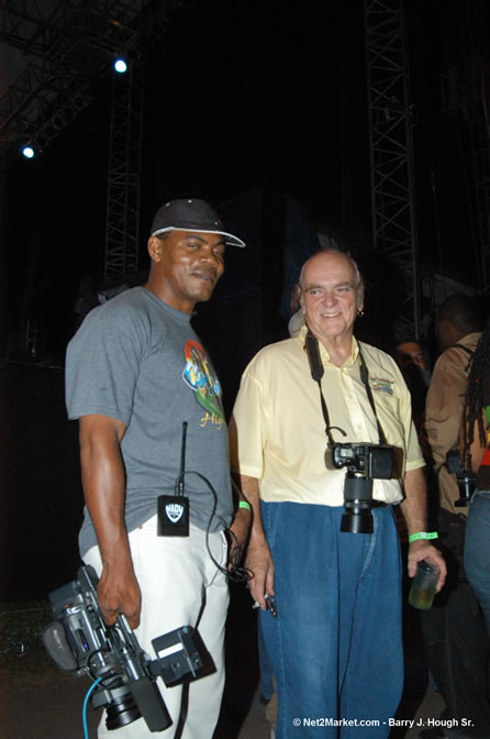 Other Photos - Red Stripe Reggae Sumfest 2005 - International Night #2 - July 23th, 2005 - Negril Travel Guide, Negril Jamaica WI - http://www.negriltravelguide.com - info@negriltravelguide.com...!