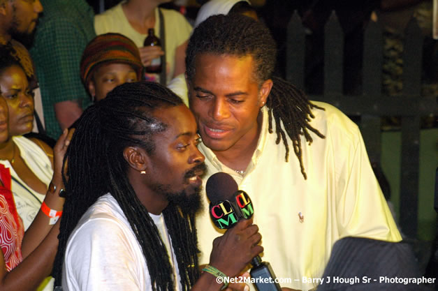 Beeniw Man & Barbee  - Red Stripe Reggae Sumfest 2007 - Zenith - Saturday, July 21, 2007 - Catherine Hall, Montego Bay, St James, Jamaica W.I. - Negril Travel Guide, Negril Jamaica WI - http://www.negriltravelguide.com - info@negriltravelguide.com...!