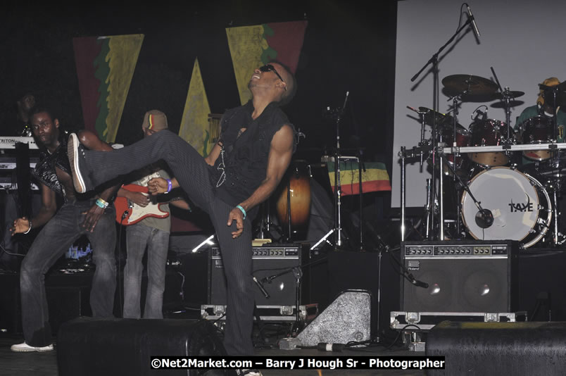 Brick & Lace @ Red Stripe Reggae Sumfest 2008 International Night 2, Catherine Hall, Montego Bay - Saturday, July 19, 2008 - Reggae Sumfest 2008 July 13 - July 19, 2008 - Photographs by Net2Market.com - Barry J. Hough Sr. Photojournalist/Photograper - Photographs taken with a Nikon D300 - Negril Travel Guide, Negril Jamaica WI - http://www.negriltravelguide.com - info@negriltravelguide.com...!