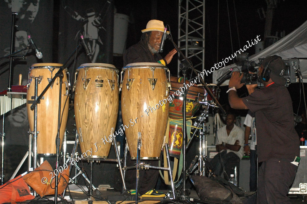 Damian 'Jr. Gong' Marley & NAS @ Reggae Sumfest 2009 - International Night 2 - Reggae Sumfest 2009,Catherine Hall, Montego Bay, St. James, Jamaica W.I. - Saturday, July 25, 2009 - Reggae Sumfest 2009, July 19 - 25, 2009 - Photographs by Net2Market.com - Barry J. Hough Sr. Photojournalist/Photograper - Photographs taken with a Nikon D70, D100, or D300 - Negril Travel Guide, Negril Jamaica WI - http://www.negriltravelguide.com - info@negriltravelguide.com...!