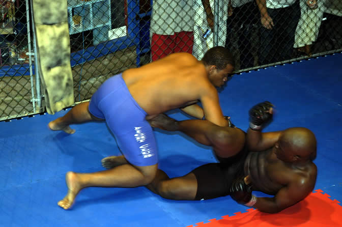 FASTER MORE FURIOUS - Free Style Fight Night @ Risky Business Photographs - Negril Travel Guide, Negril Jamaica WI - http://www.negriltravelguide.com - info@negriltravelguide.com...!