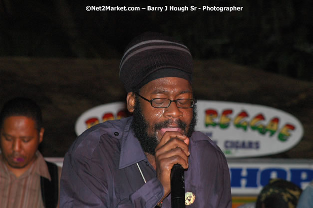 Tarrus Riley, Jimmy Riley, and Dwayne Stephensen - Money Cologne Promotions in association with "British Link Up" presents Summer Jam featuring She's Royal Tarrus Riley & Jimmy Riley - Plus Ras Slick, Sham Dawg, and Whiskey Bagio @ Roots Bamboo, Norman Manley Boulevard, Negril, Jamaica W.I. - Backed up Dean Fraser & The Hurricanne Band - MC Barry G and Rev. BB - July 25, 2007 - Negril Travel Guide.com, Negril Jamaica WI - http://www.negriltravelguide.com - info@negriltravelguide.com...!