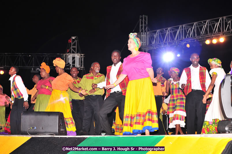 Jamaica's Athletes Celebration - Western Olympics Sports Gala & Trelawny Homecoming - Wednesday, October 8, 2008 - Photographs by Net2Market.com - Barry J. Hough Sr. Photojournalist/Photograper - Photographs taken with a Nikon D300 - Negril Travel Guide, Negril Jamaica WI - http://www.negriltravelguide.com - info@negriltravelguide.com...!