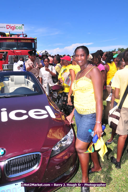 The City of Montego Bay Welcomes Our 2008 Olympians - Western Motorcade - Civic Ceremony - A Salute To Our Beijing Heros - Sam Sharpe Square, Montego Bay, Jamaica - Tuesday, October 7, 2008 - Photographs by Net2Market.com - Barry J. Hough Sr. Photojournalist/Photograper - Photographs taken with a Nikon D300 - Negril Travel Guide, Negril Jamaica WI - http://www.negriltravelguide.com - info@negriltravelguide.com...!